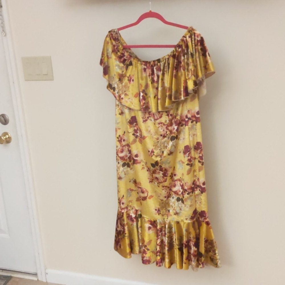 Gorgeous Plus size velvet LuLaRoe CiCi